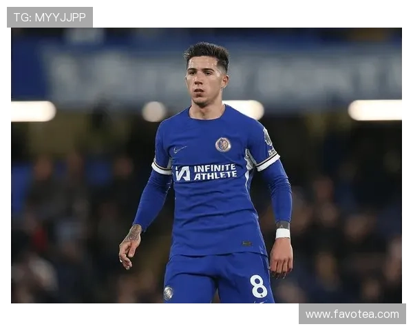 都灵迎战国际米兰 西蒙尼亚当斯首发